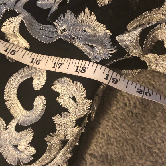 JS Collections Embroidered Mesh Gown Sz 8 NWT - Picture 12 of 13